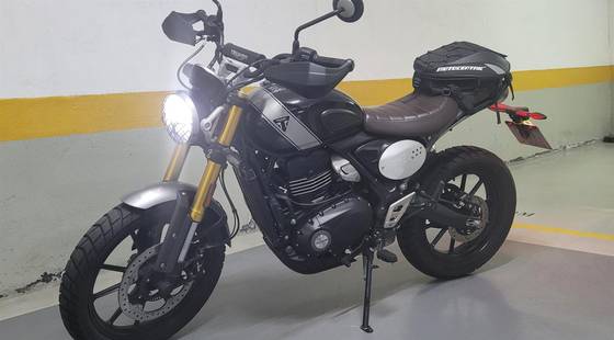 TRIUMPH SCRAMBLER 400 X 